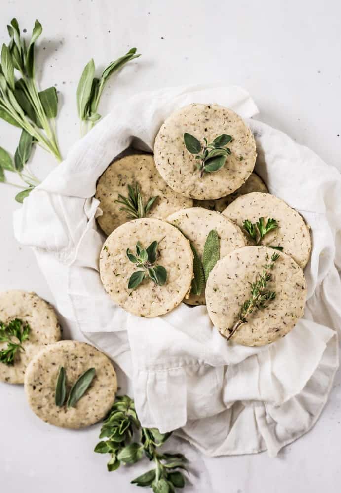 savory herb shortbread biscuits