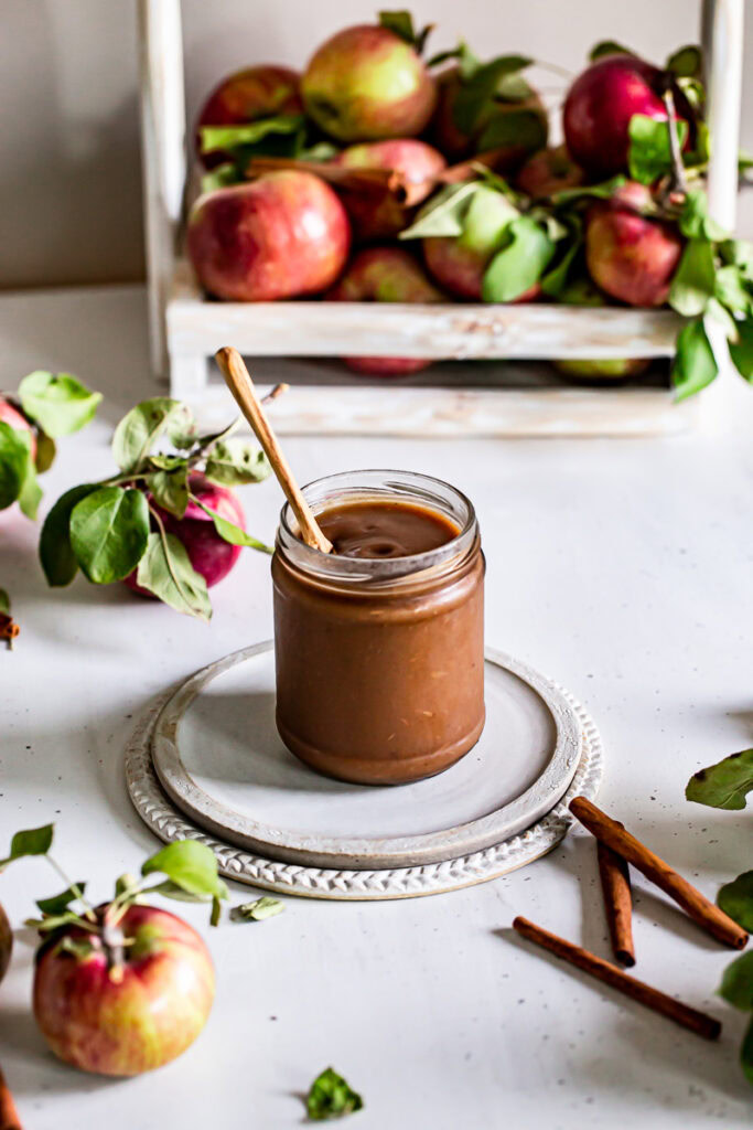 naturally sweetened apple butter