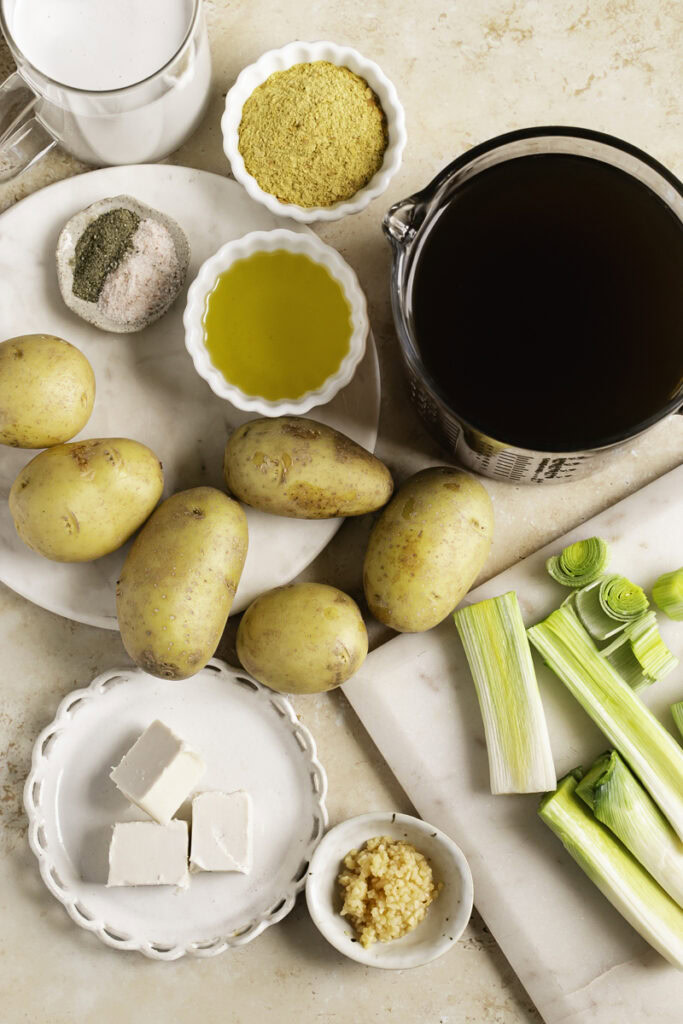 all the ingredients used to make Creamy Roasted Gold Potato Leek Soup.
